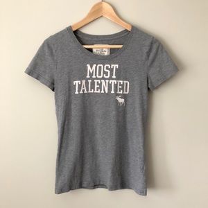 Abercrombie & Fitch T-shirt